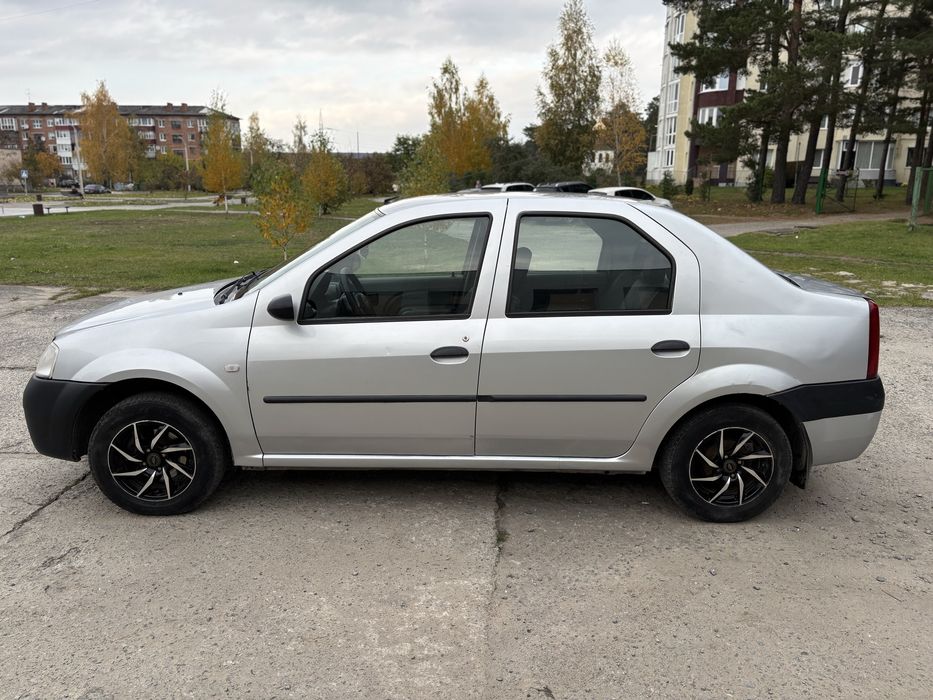 Продам Дачию Логан 1.4 MPI