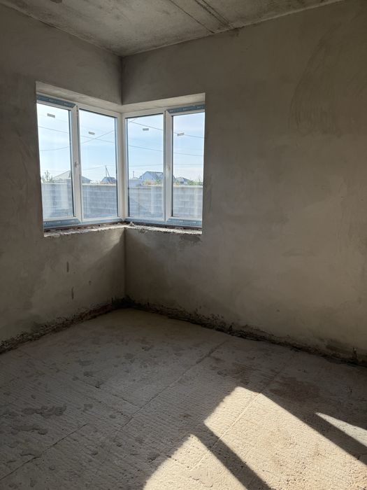 Продаж двоповерхового котеджу двояну масив Київський