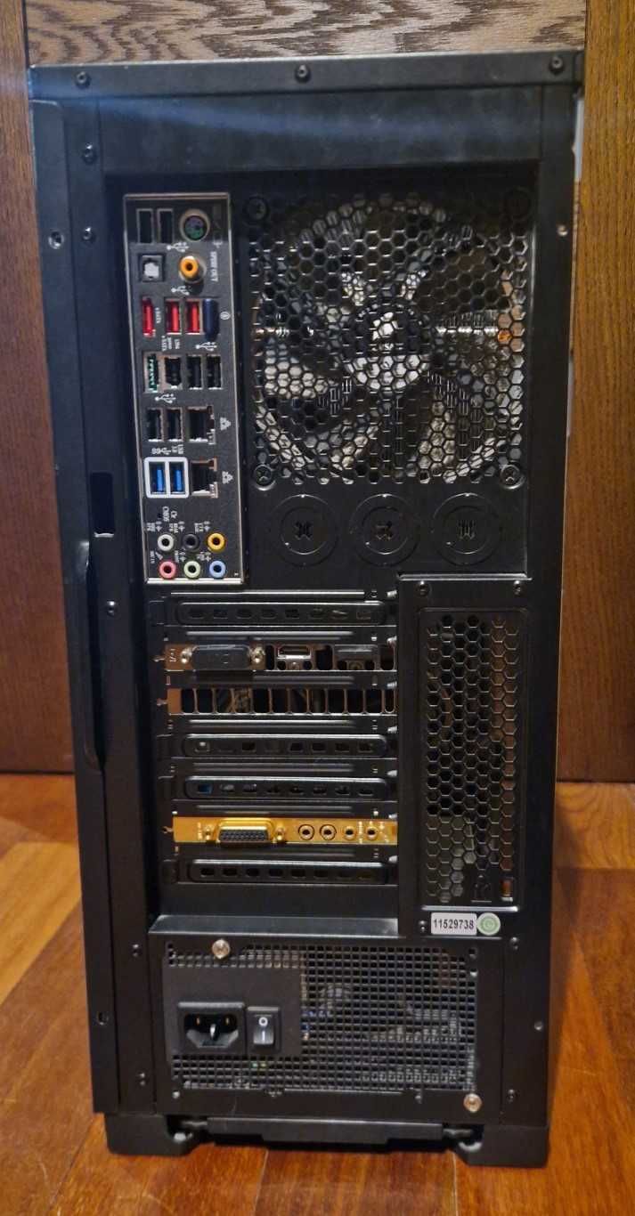 Komputer TOP podzespoły i5 Asus P8P67 Deluxe RX550 Corsair 32GB Antec