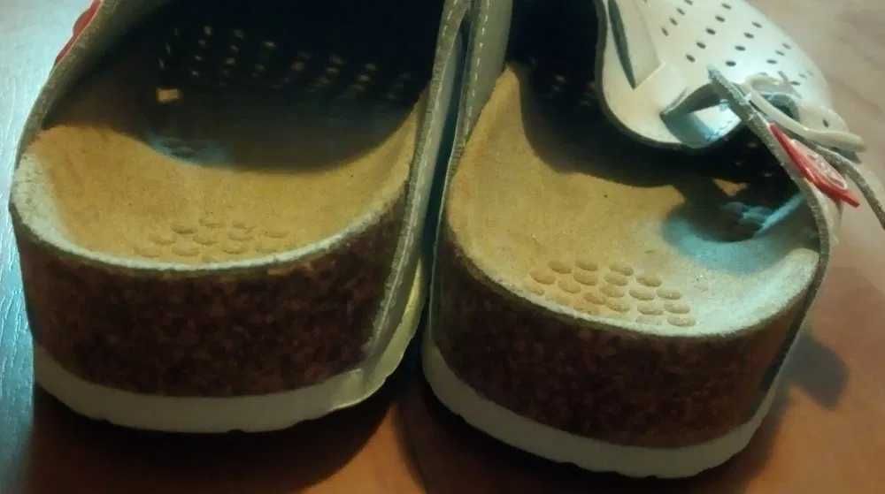 Buty zdrowotne białe długość  wkładki 24,5 cm