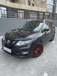 Продам Nissan Rogue