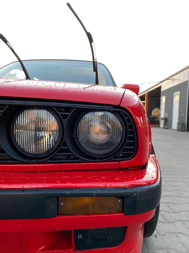 Продам bmw e30