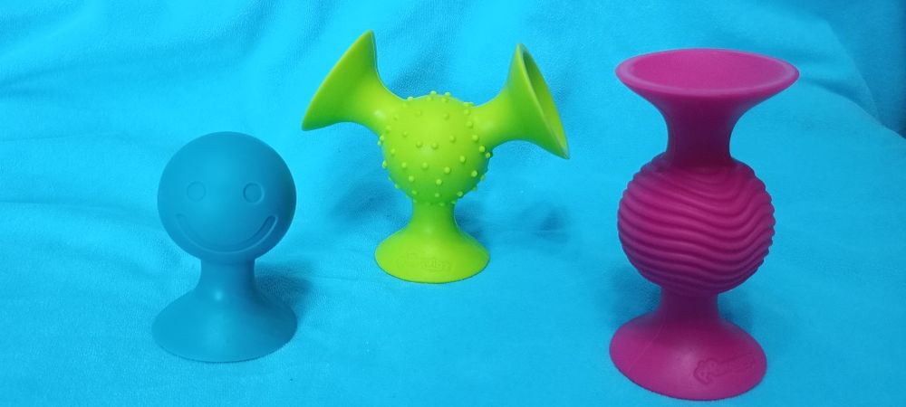 Fat Brain Toys Przyssawki Pipsquigz, grzechotki, gryzaki