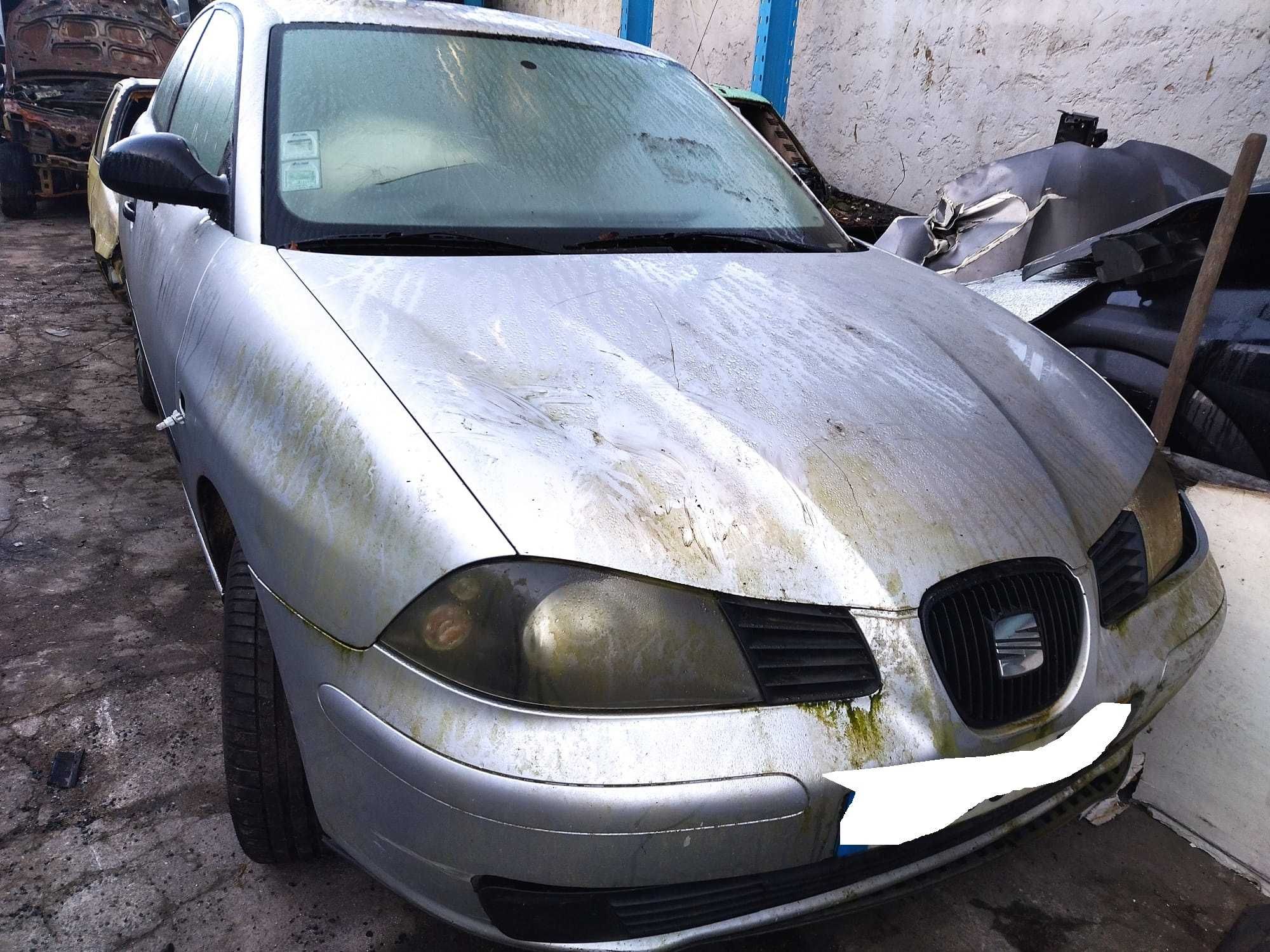 Seat Ibiza 2004 ! para Peças !