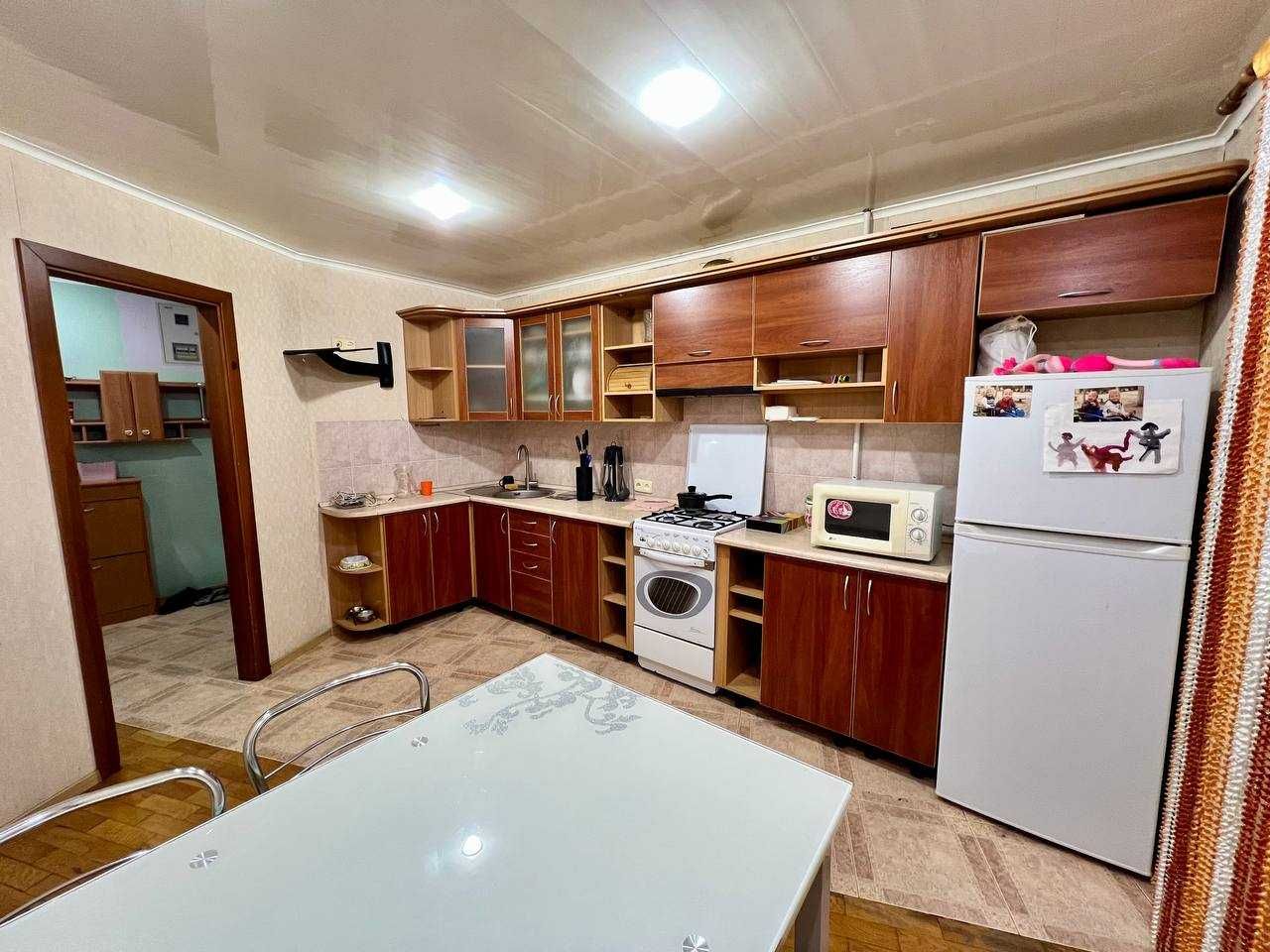Продам 3х комнатную квартиру район "Ромакса"
