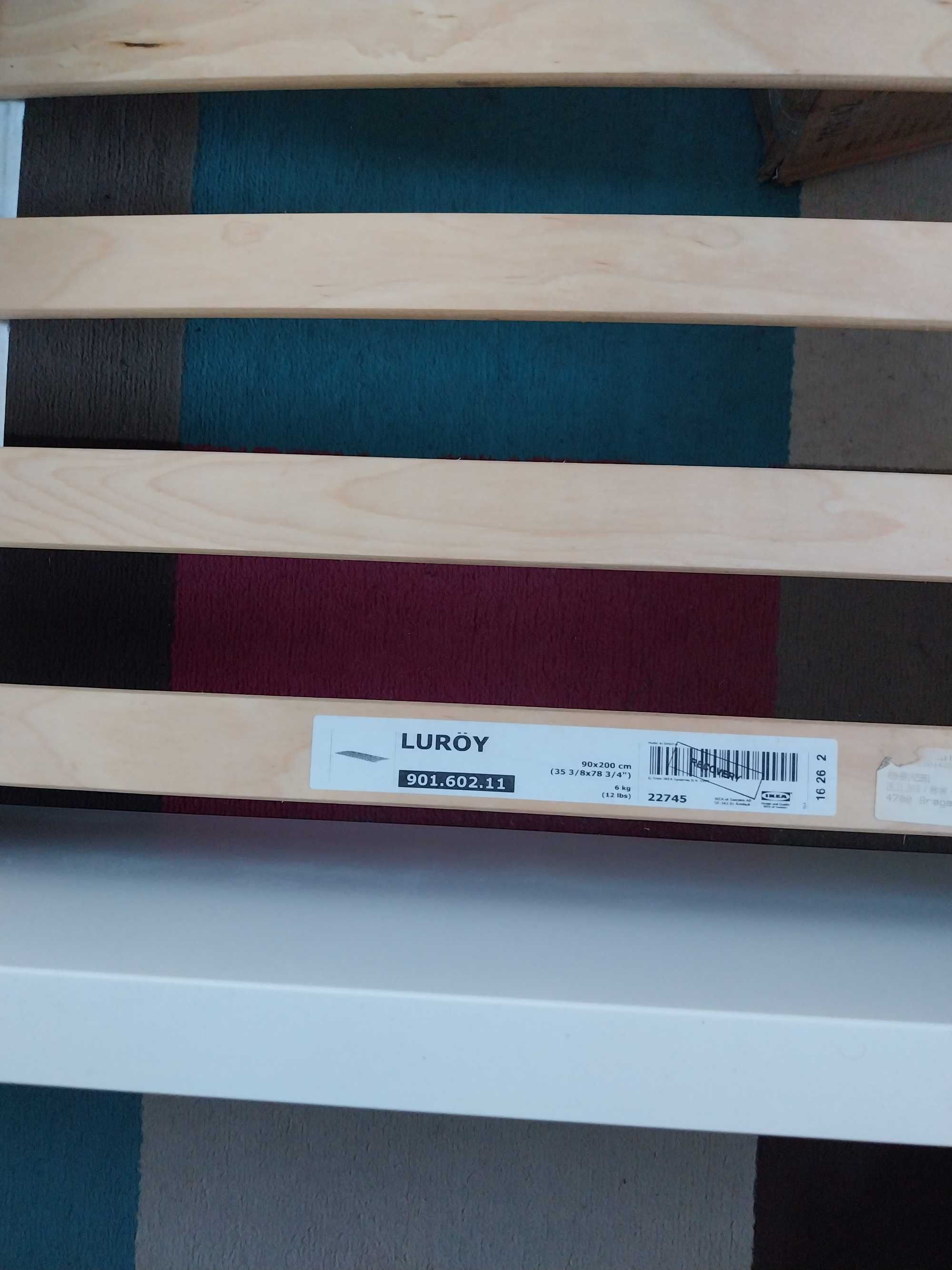 Cama IKEA MALM com estrado e colchão