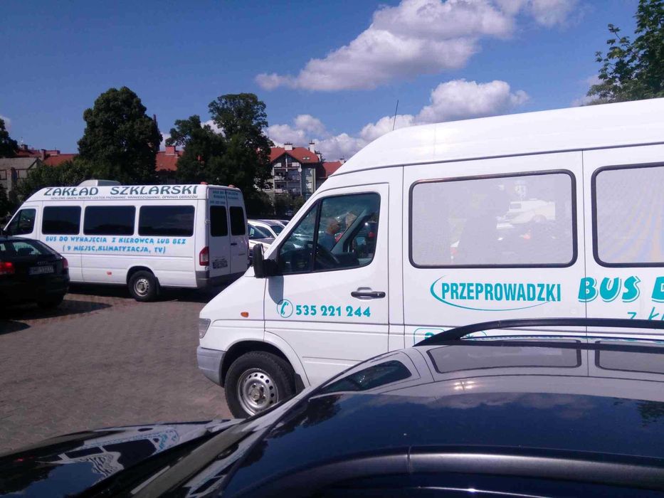 Wynajem busa krótko i długoterminowo [9-osobowe i dostawcze].