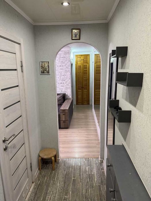 Продам 3х комнатную квартиру.  Шевченковский район. Метро 23 Августа.