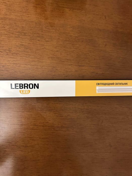 LED Светильник линейный Lebron Ultralight TL3002 16Вт пластик