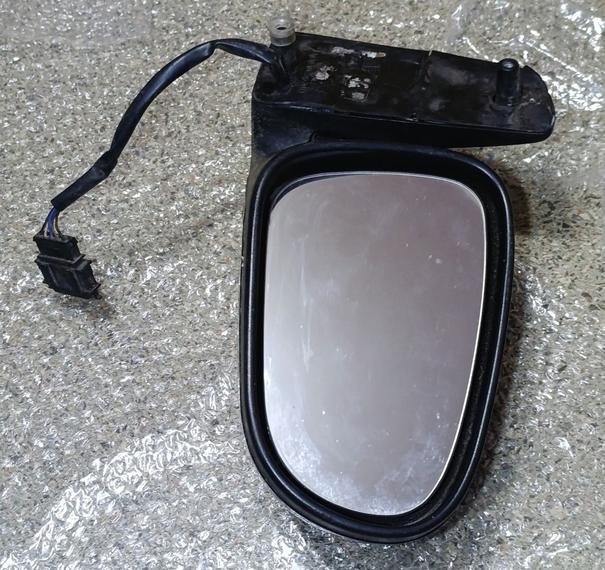 Боковые зеркала R-L на Ford Galaxy, Saharan WV1995-2000г Б/У Оригинал