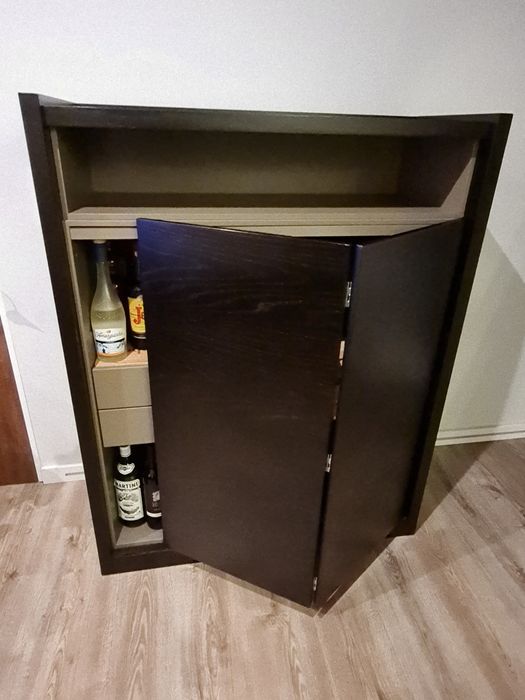 Movel Movel louceiro bar maciço wengue