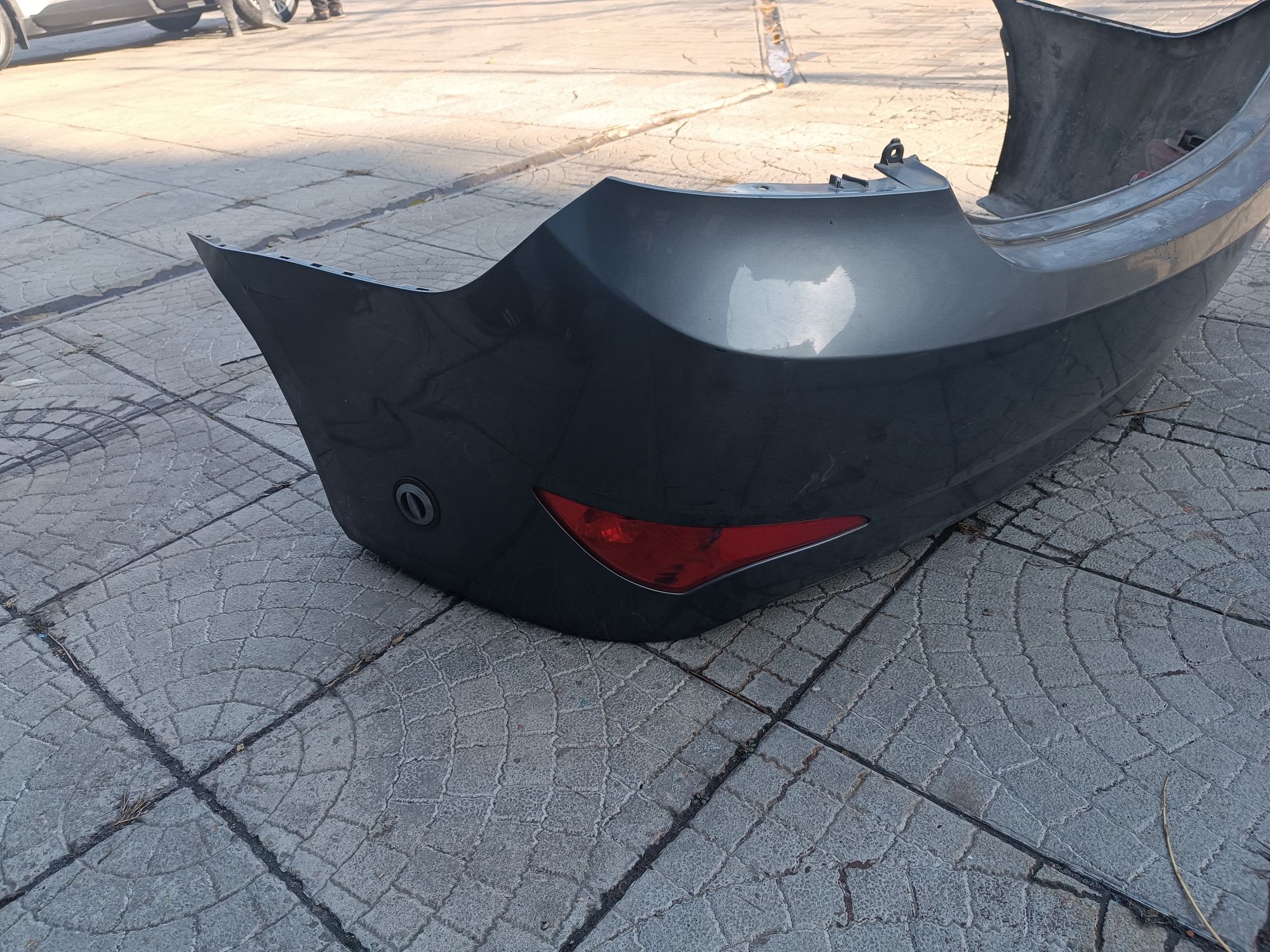 Бампер задний для Hyundai Solaris (SBR11) Accent