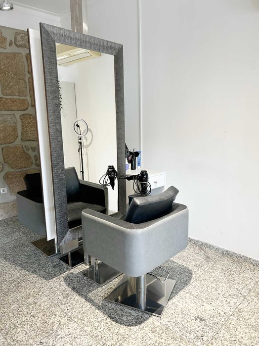 Cabeleireiro Completo à Venda – Móveis / Entrada imediata - Tondela