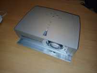Projektor SANYO PLV-Z1x
