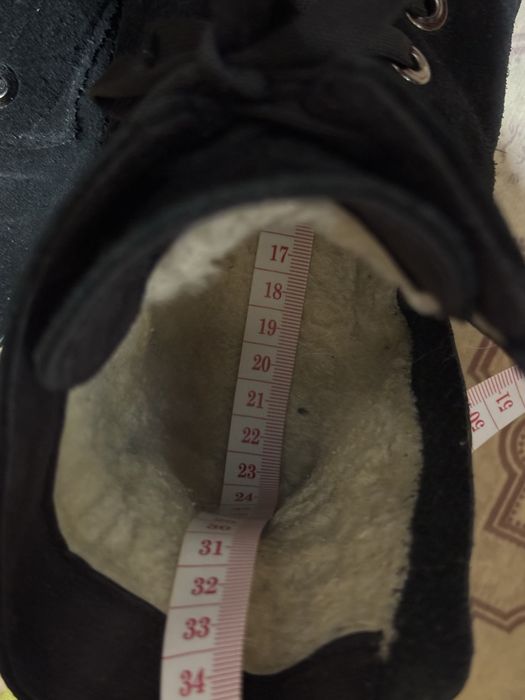 Зимові чоботи замшеві