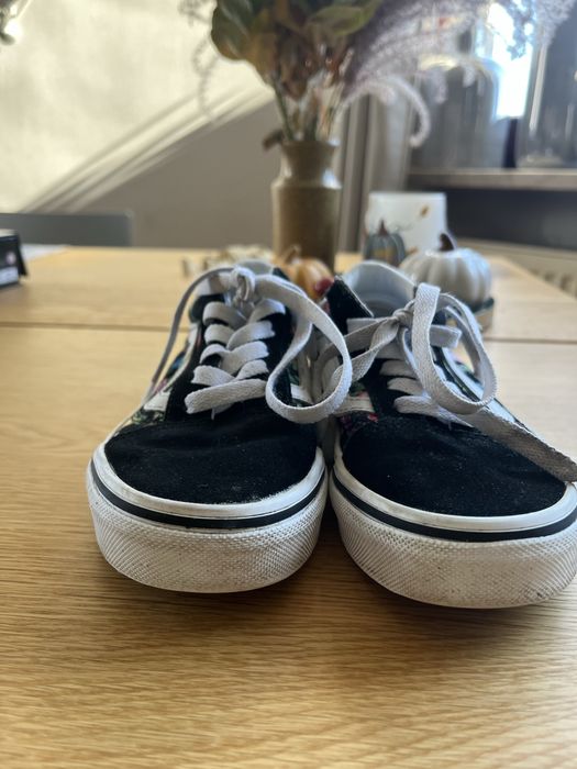 Vans trampki 33 czarne w kwiatki
