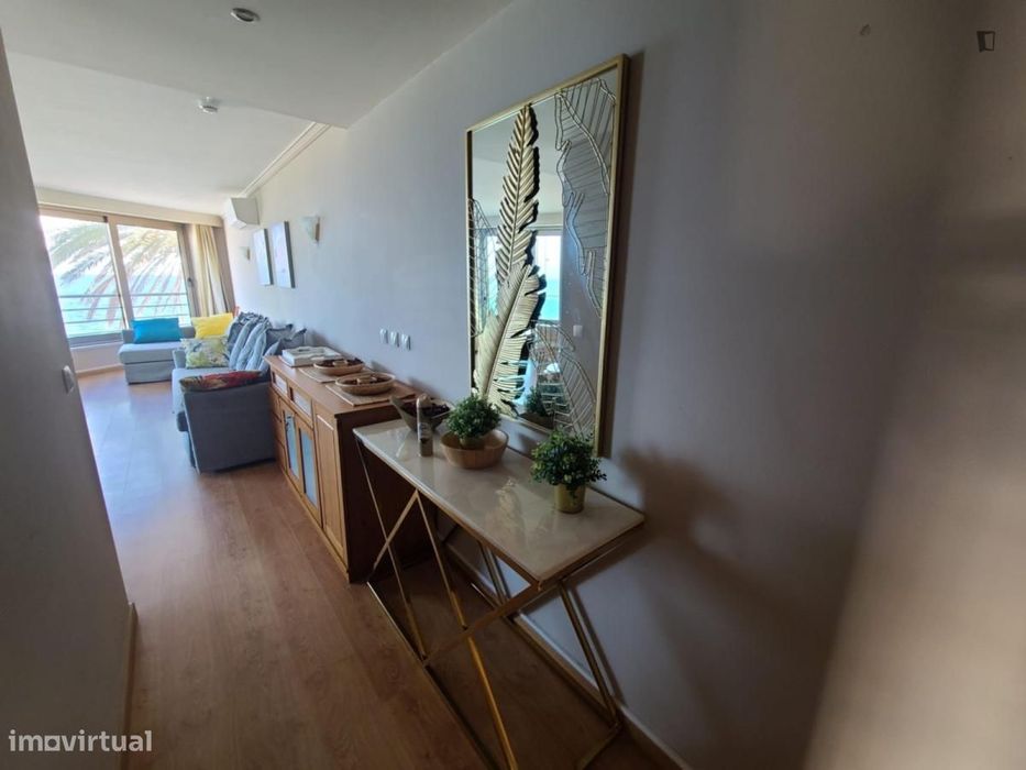 Apartamento com 2 quartos - localizado em Setubal