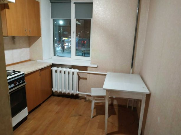 Сдаю 1-ую квартиру на Б. Бердичевской, 3000+коммун.