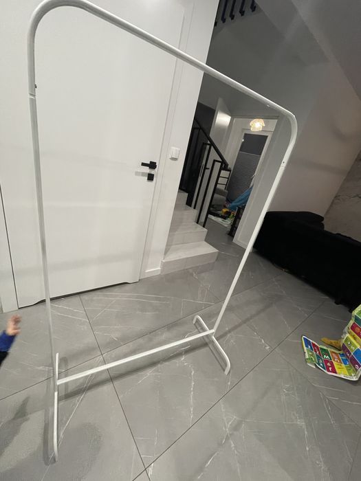 Ikea wieszak bialy ba ubrania stojący