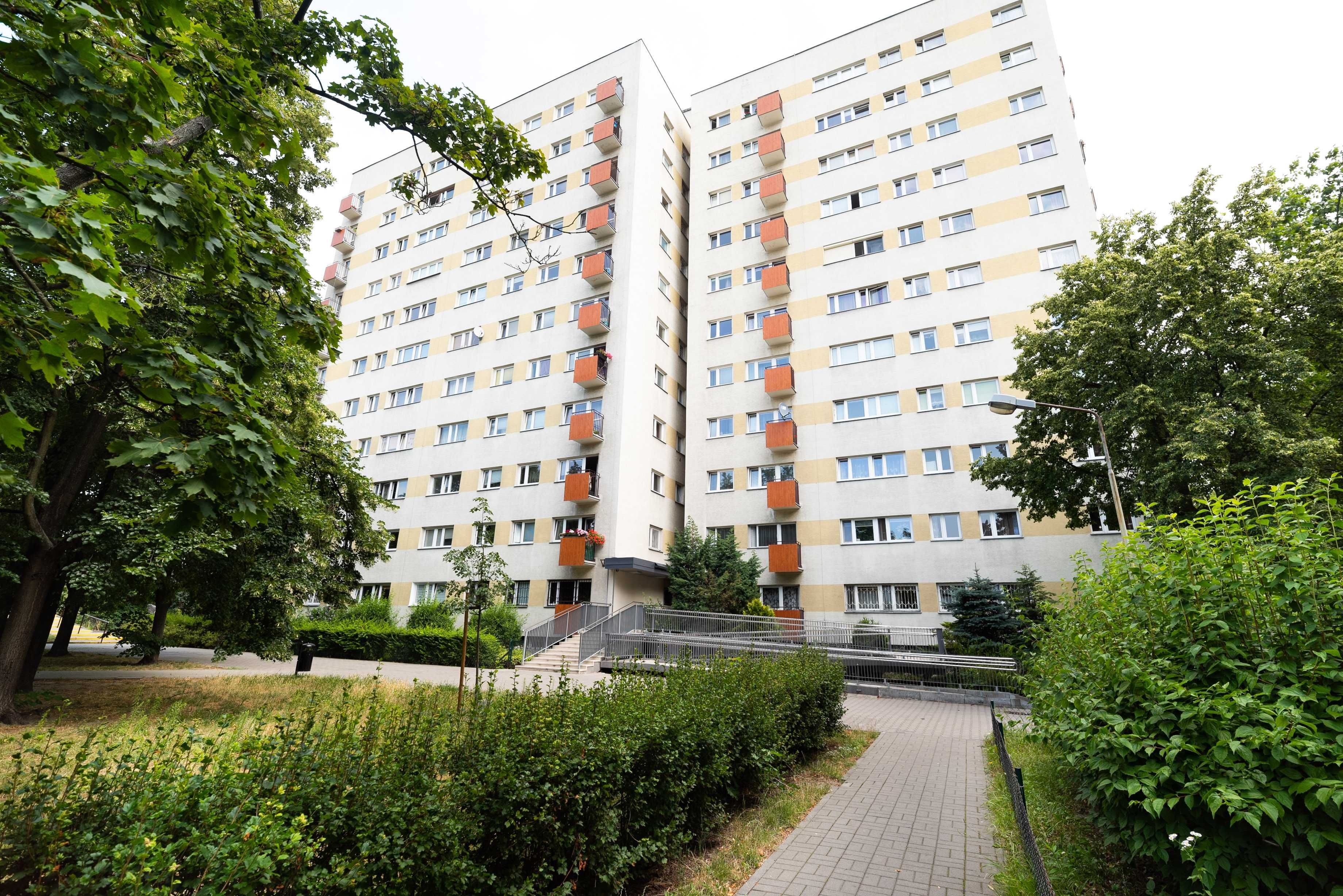 Bon5 Pokój w LOFT-owym klimacie, MOKOTÓW Sadyba