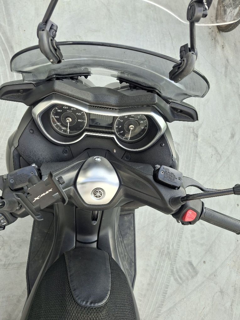 Xmax 300 Tech Max
