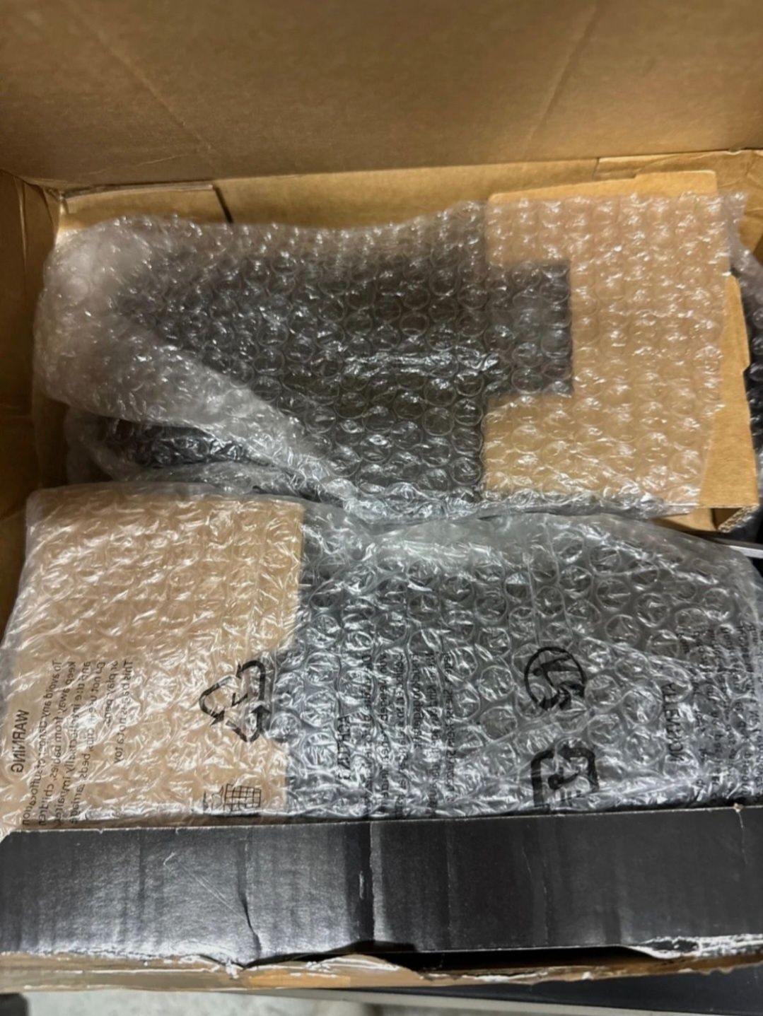 Kit Thule 720600, 2 dias de uso.

Entrega em Vila Franca de xira ou vi