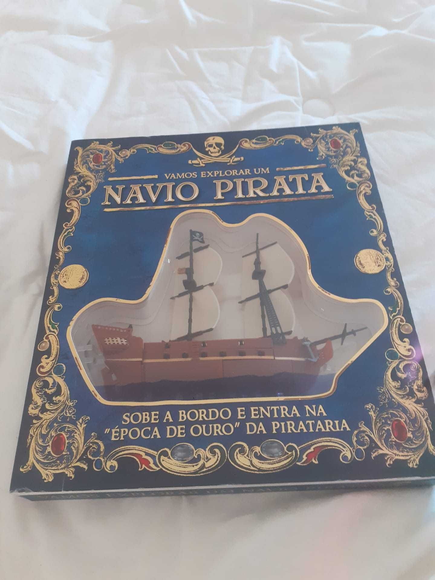 Livro de Navio Pirata