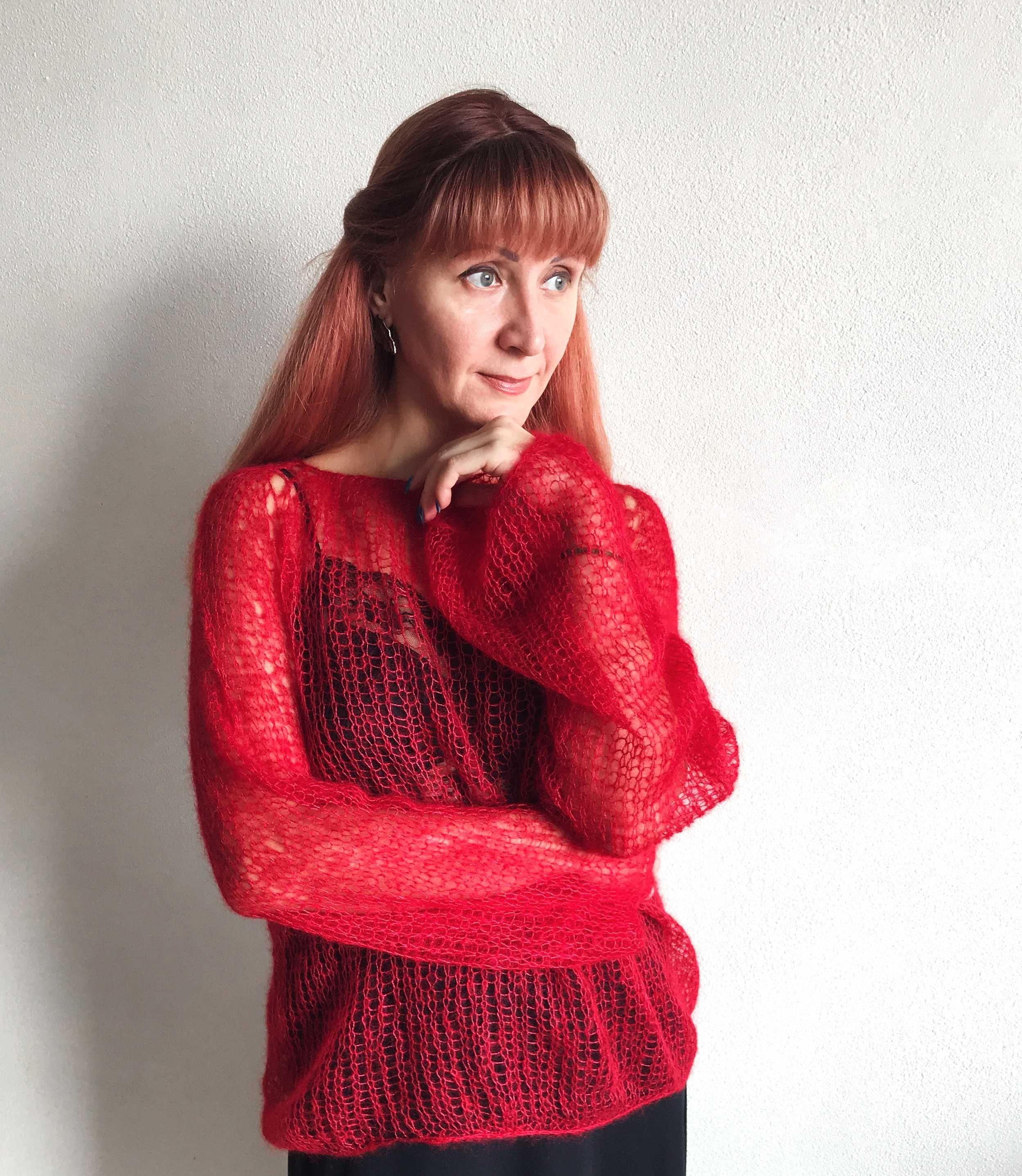 Camisola feita a mao. Oversized Red Kid Mohair and Silk Sweater.