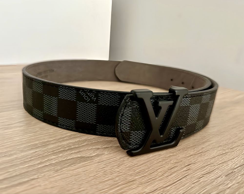 Pasek LV czarny z czarna klamra premium