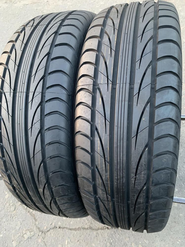 Шини 235/60 R18 пара Semperit 2018р нові літо