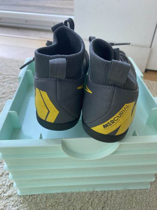 Chuteiras Nike 34