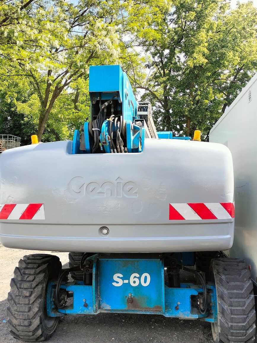 Podnośnik teleskopowy koszowy zwyżka 4x4 Genie S60 HC - 20.3 M