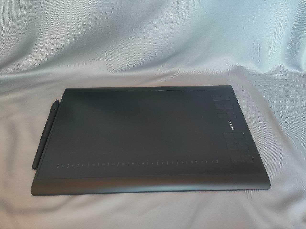 Tablet graficzny HUION NEW 1060 Plus