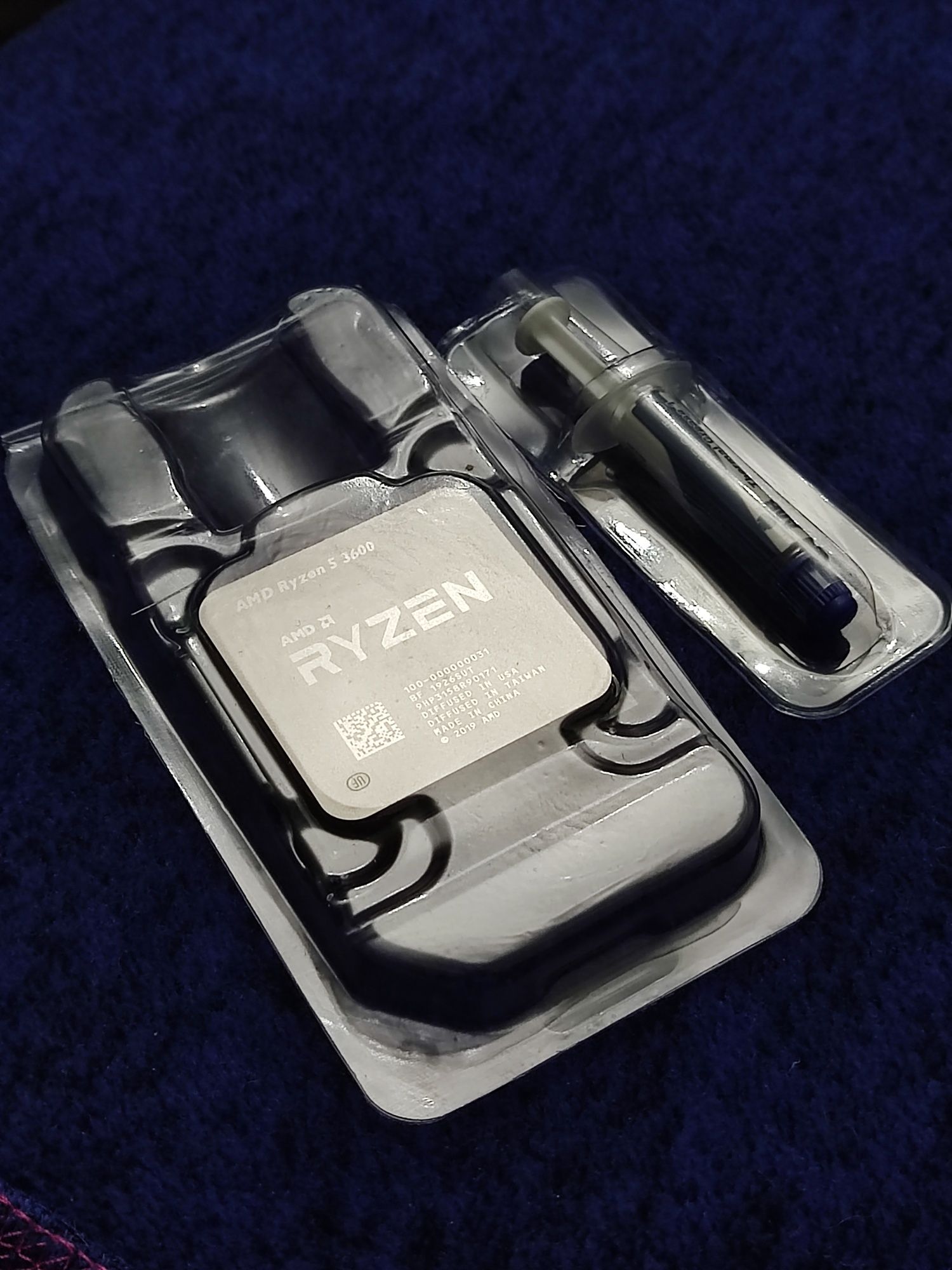 Procesor AMD Ryzen 5 3600 + pasta
