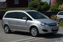 Opel Zafira 1.6B Klimatronik/ Xenon/ PDC/ 2013r/ 7 OSOBOWY Sprowadzony