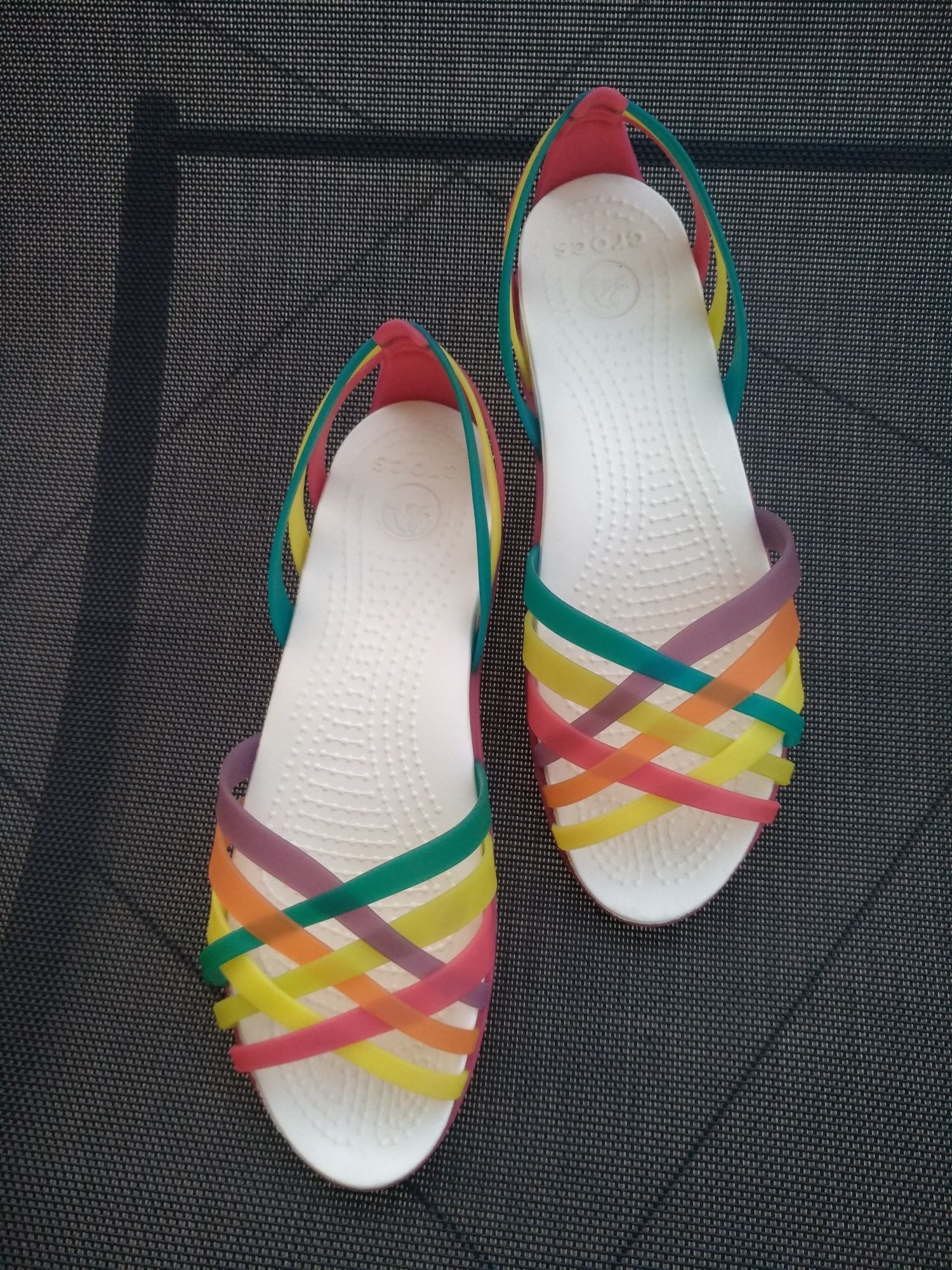 Crocs  Huarache  W9   39-40