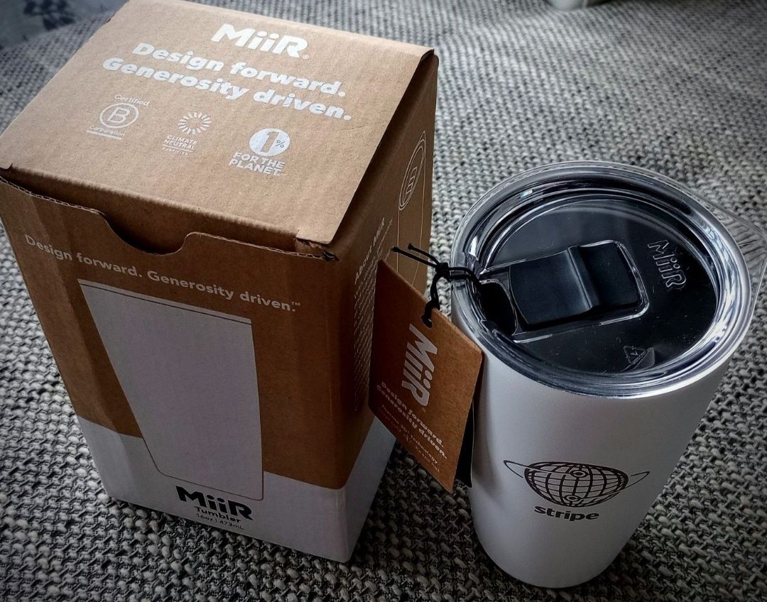 Miir Tumbler kubek termiczny z logo firmy bialy 473ml 14oz