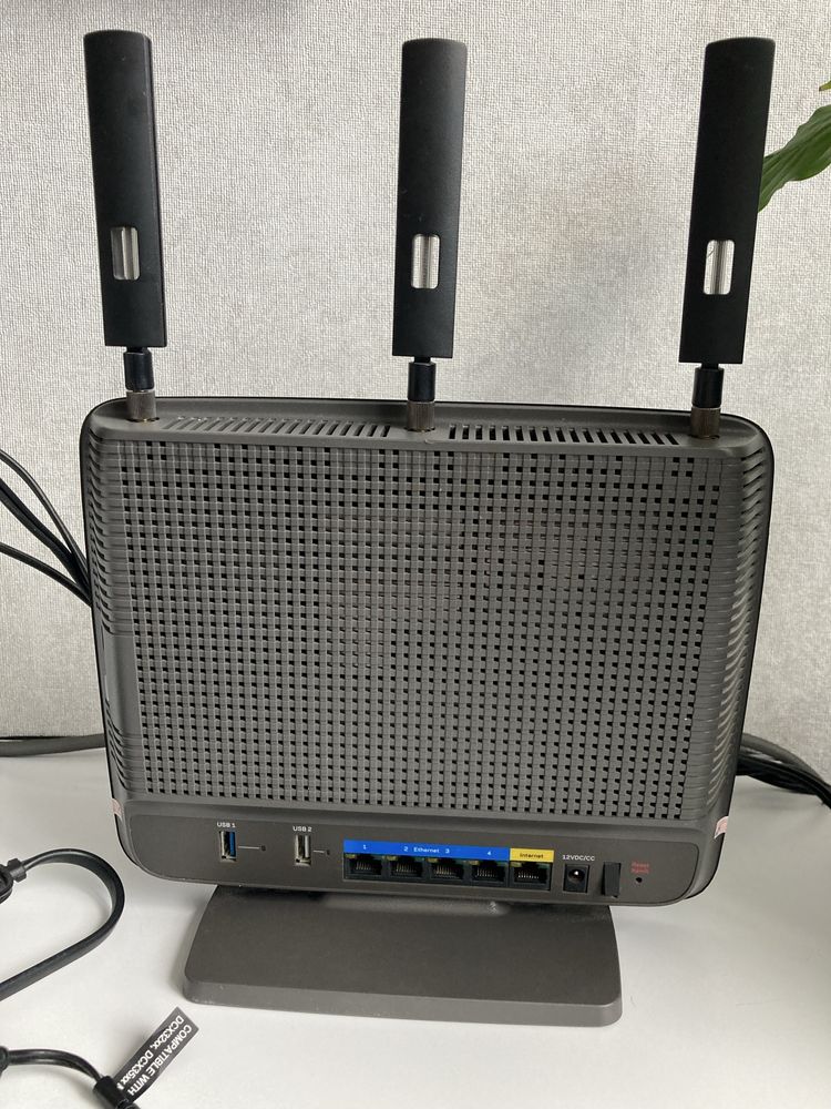 Роутер Linksys AC3200 Tri-Band Wireless Smart WiFi (EA9200)