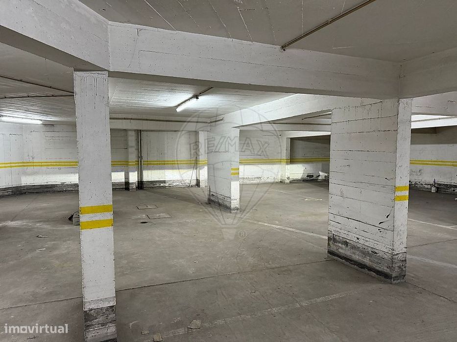 Garagem  para arrendamento