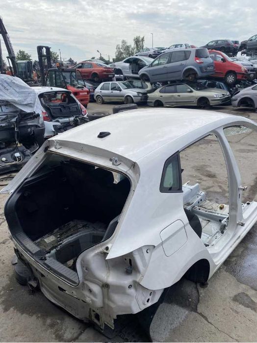 Розборка шрот Seat Altea Arona Ibiza Leon Toledo запчастини б/у Сеат