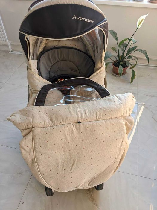 Коляска Avenger для прогулянок