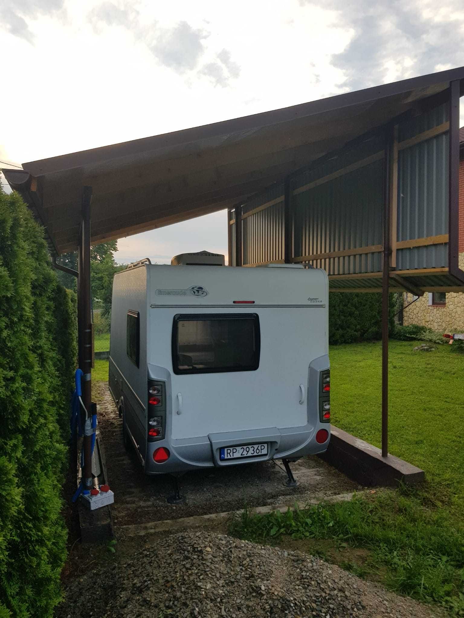 Przyczepa kempingowa 4-osobowa CARAVELAIR EMERAUDE