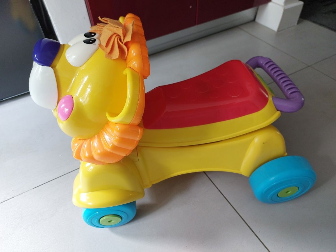 Jeździk Chodzik Pchacz Fisher Price Lew