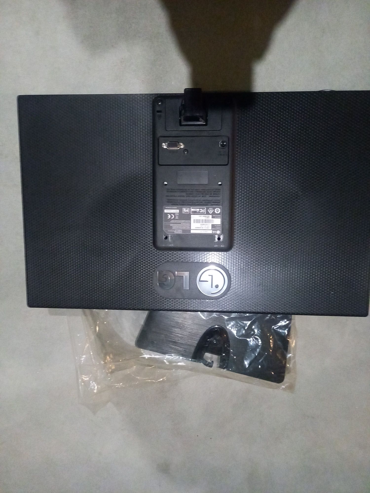 Monitor LG 22 cale
