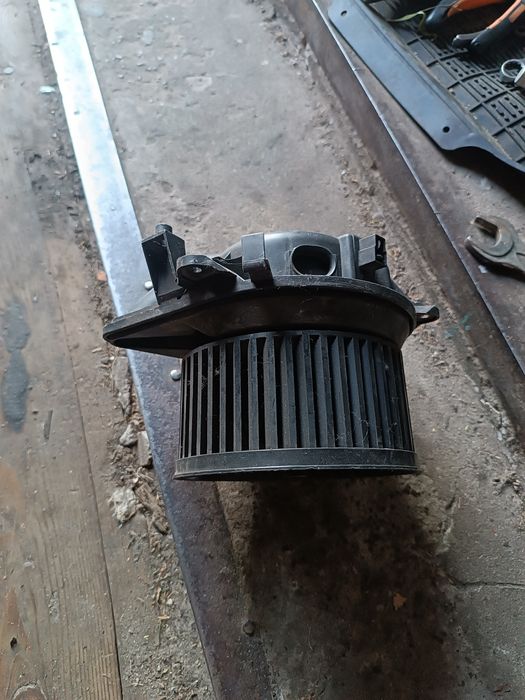 Моторчик вентилятор пічки Fiat Punto 2