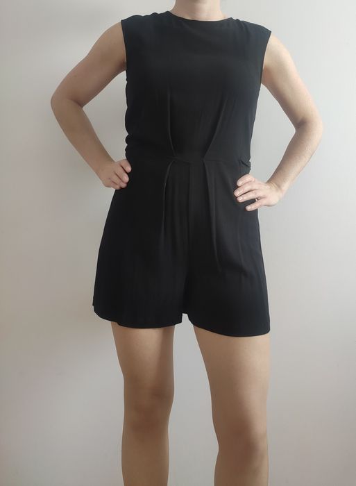 Czarny kombinezon Zara