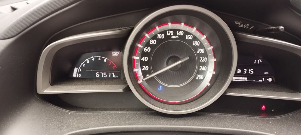 Mazda 3 Benzyna 1.5 Skyactiv