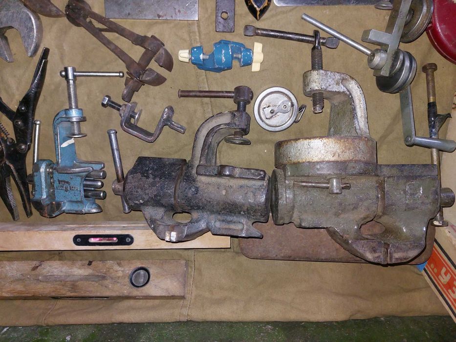 Инструменты на дачу.