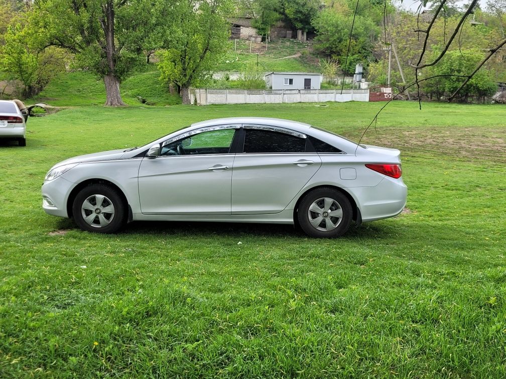 Hyundai Sonata 2014,2l