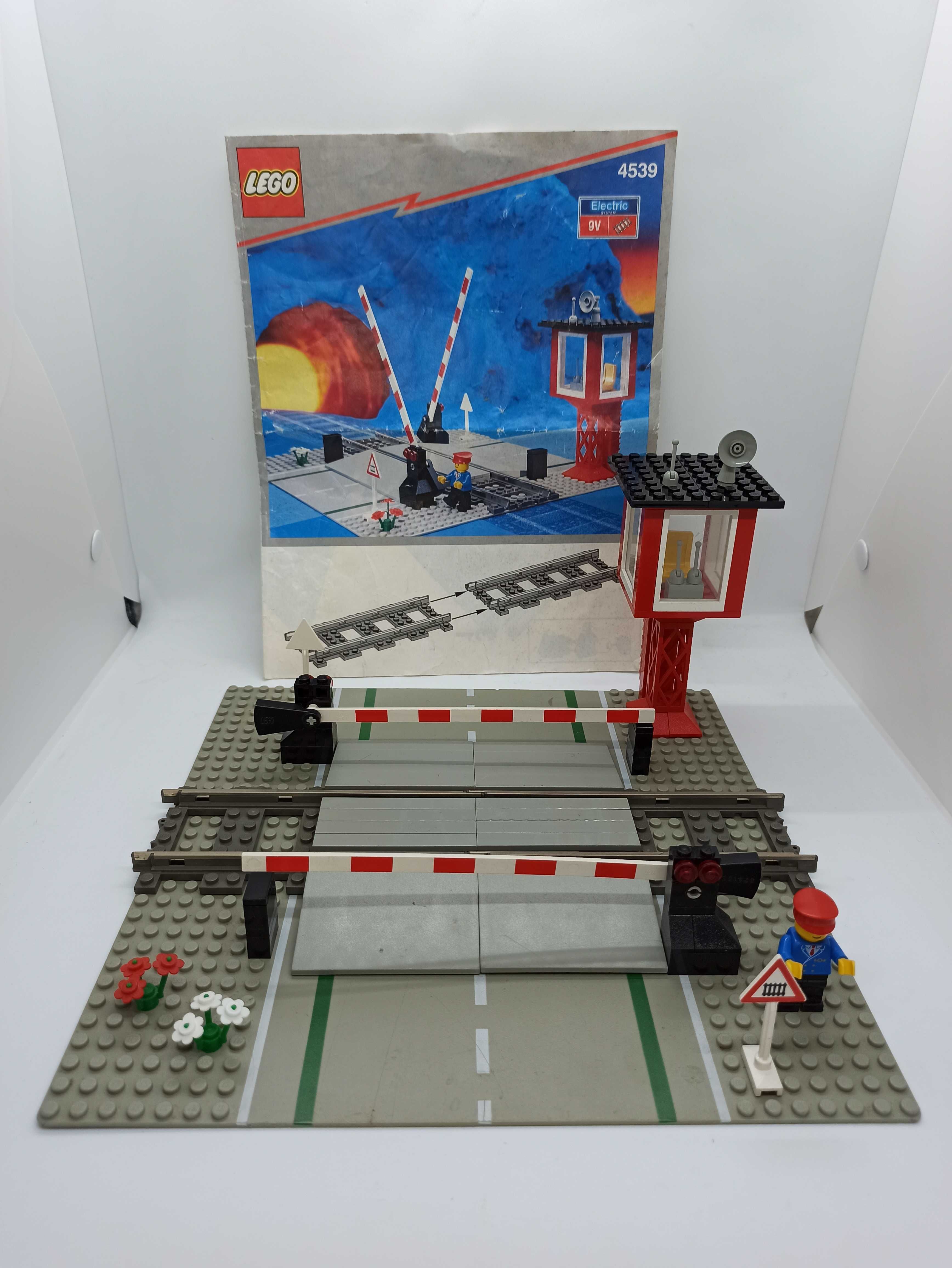 Lego 4539 Manual Level Crossing - Train, Pociąg, Przejazd City Town